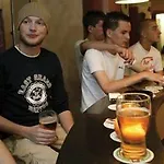 Stayokay Vondelpark Albergue *