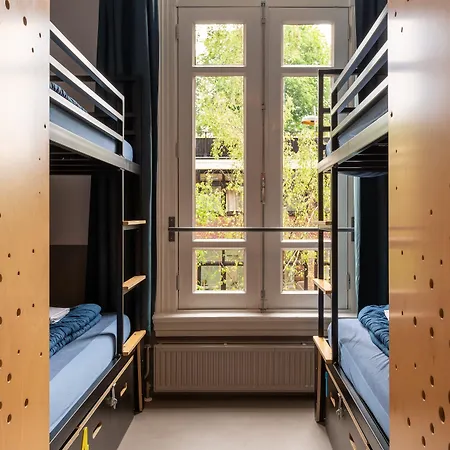 Stayokay Vondelpark 호스텔