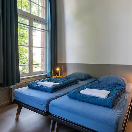Stayokay Vondelpark Hostel *