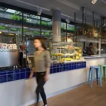 Stayokay Vondelpark Хостел *